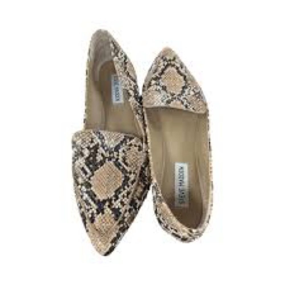 Steve Madden snakeskin flats